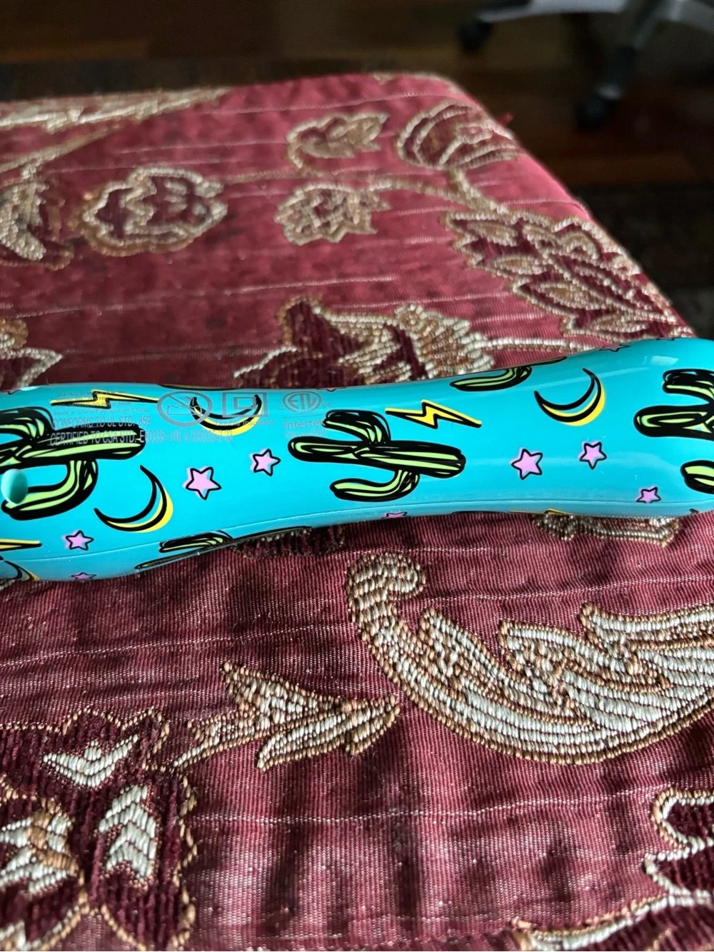 The Beachwaver Co. Turquoise & Pink Curling Wand